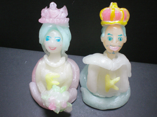 王様とお姫様風似顔絵飴細工02